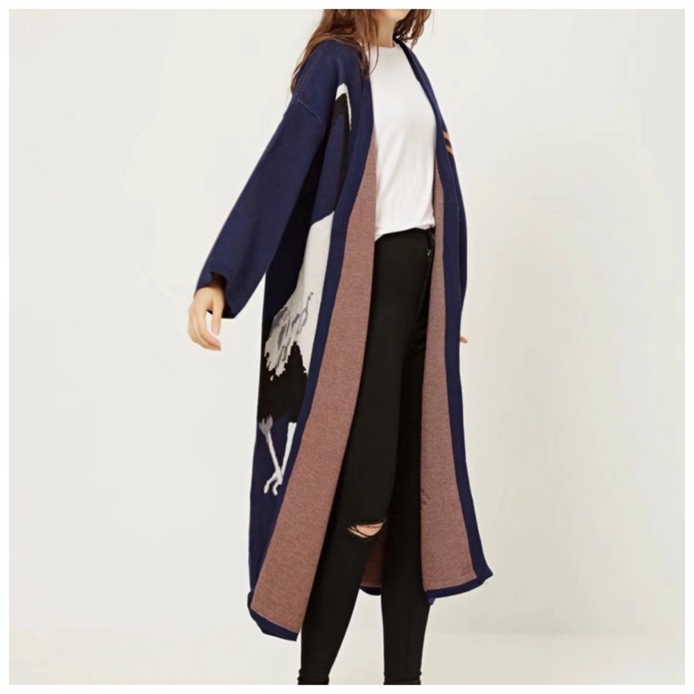 The KUMA Cashmere Cardigan Sweater - Picture 5 of 8